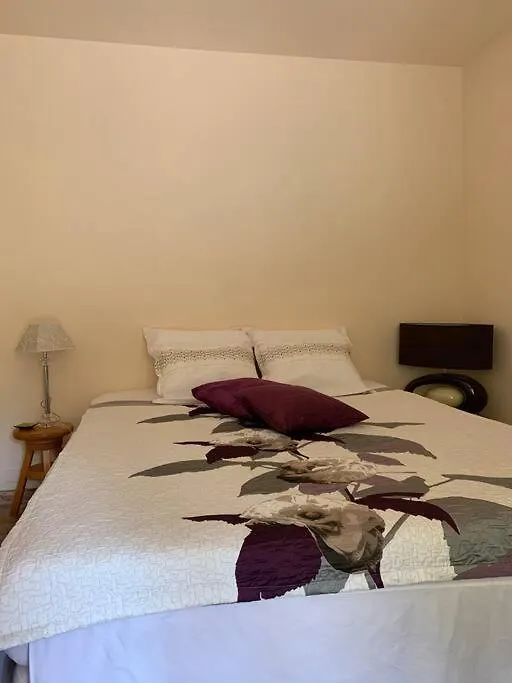Studio En Rez-De-Jardin Arbore Avec Acces Piscine Et Clim Villeneuve-les-Avignon